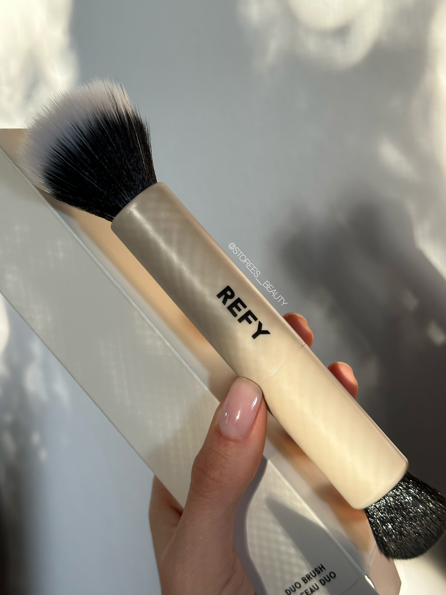 Двойная кисточка для кремовых текстур Duo Brush