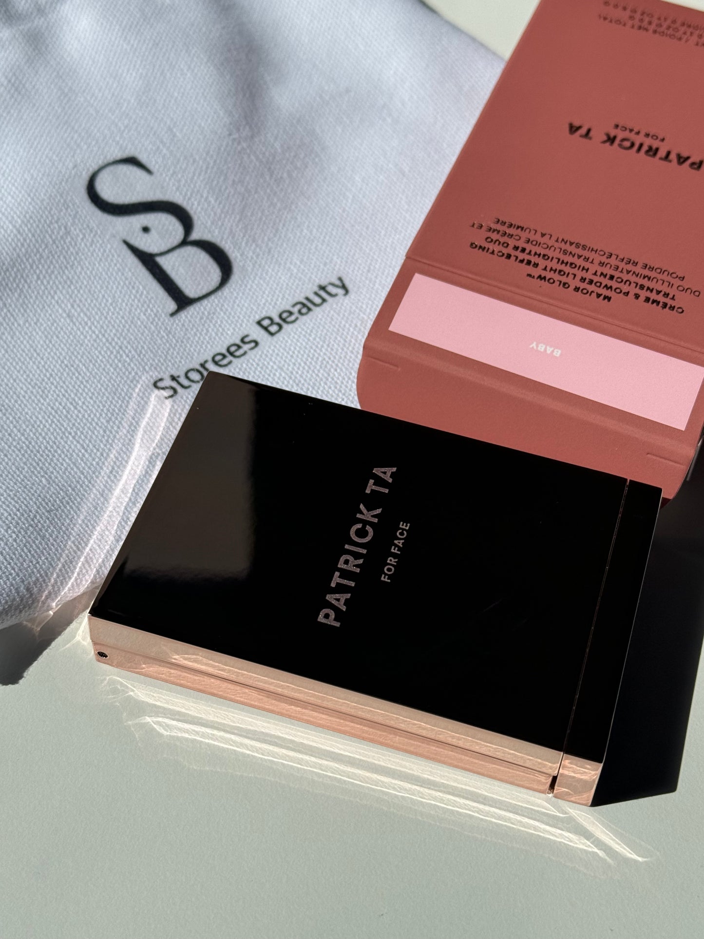 Палетка Major Glow Crème & Powder Light Highlighter Duo