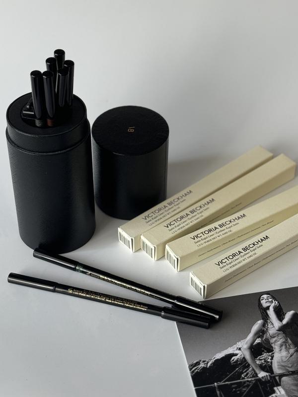 Лайнер для очей Satin Kajal Liner VICTORIA BECKHAM BEAUTY