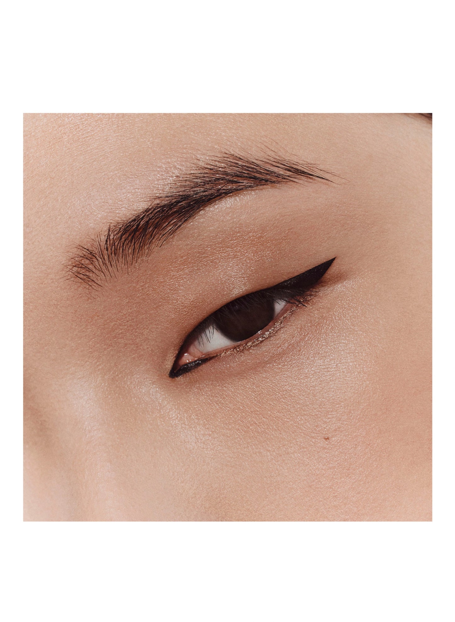 Лайнер для очей Trait D'HERMÈS