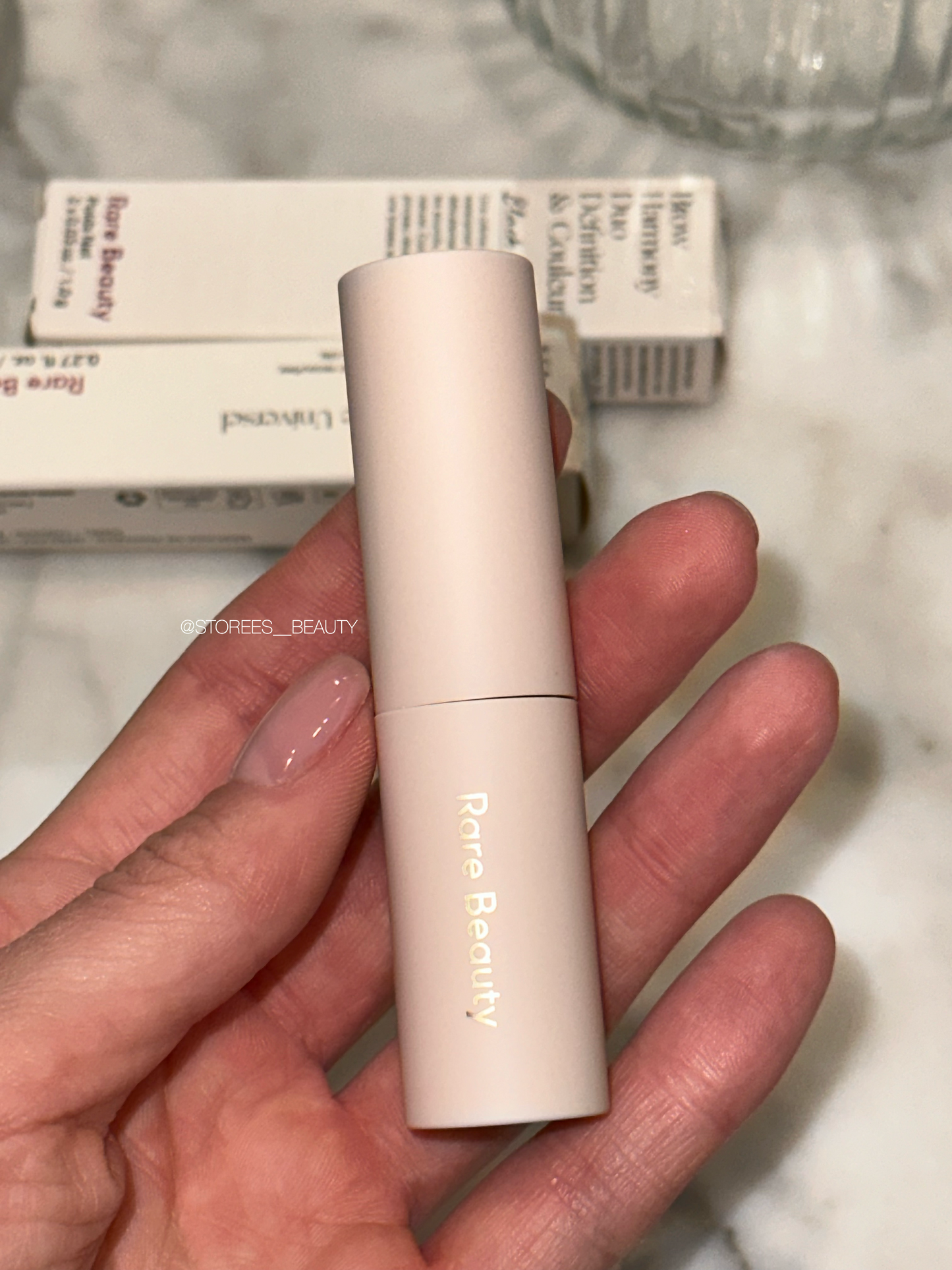 Тушь для ресниц Perfect Strokes Universal Volumizing Mascara