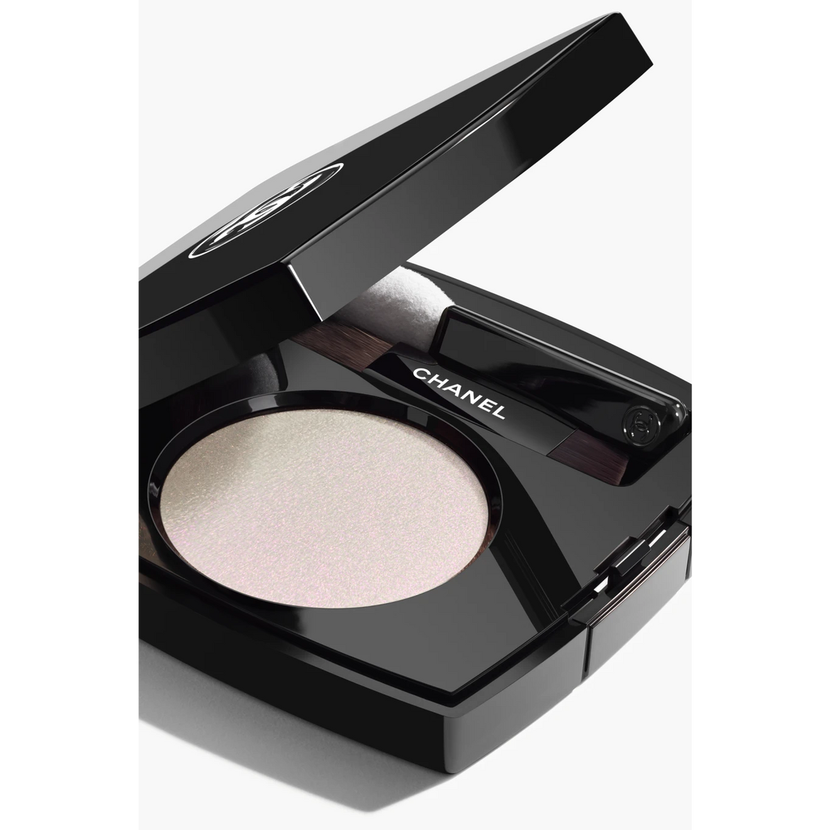 Лімітовані тіні Ombre Essentielle Top Coat Chanel