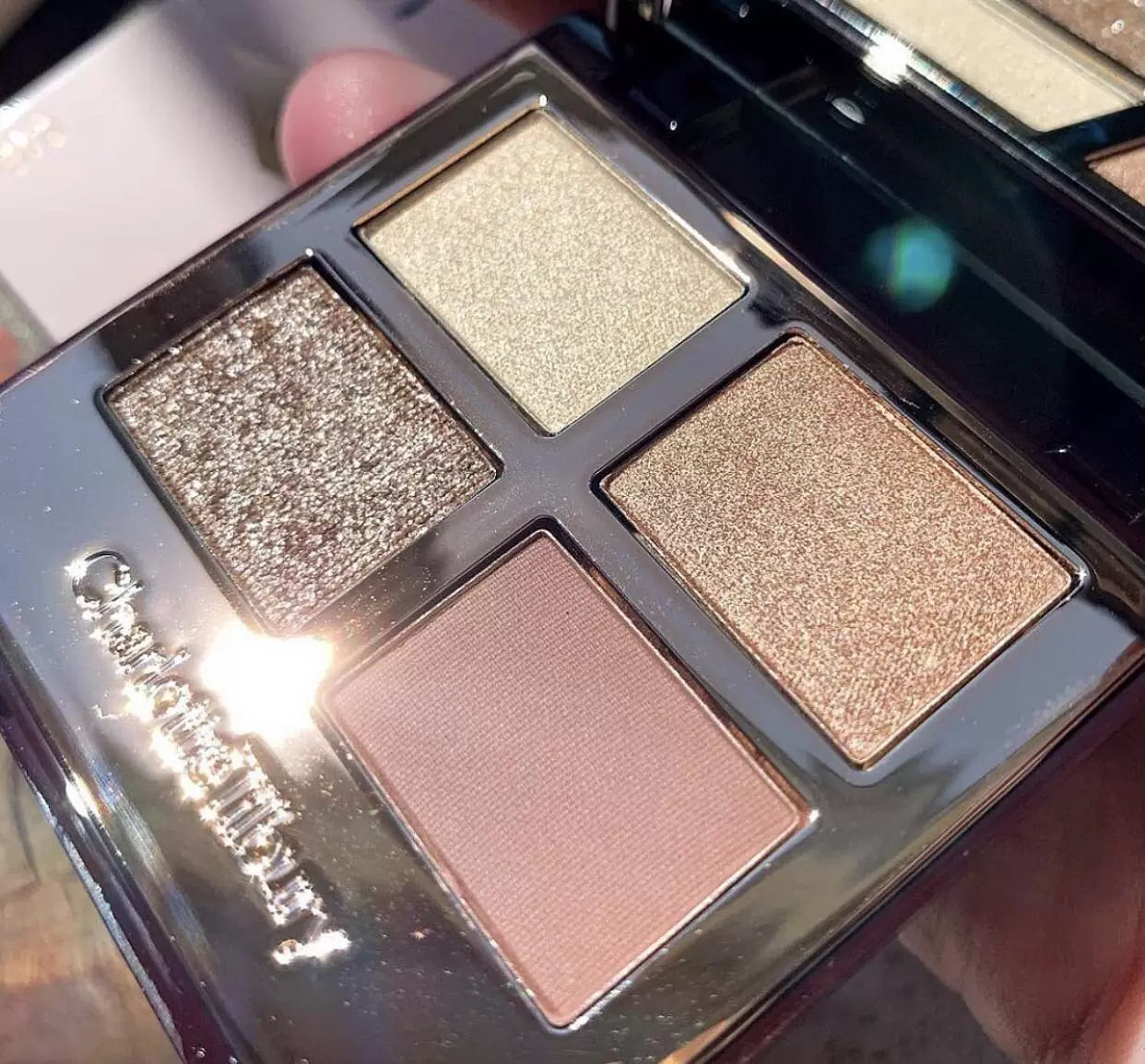 Палетка теней Bigger Brighter Eyes Exagger-Eyes