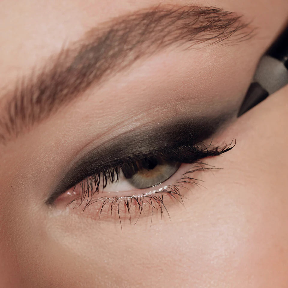 Лайнер для очей Satin Kajal Liner