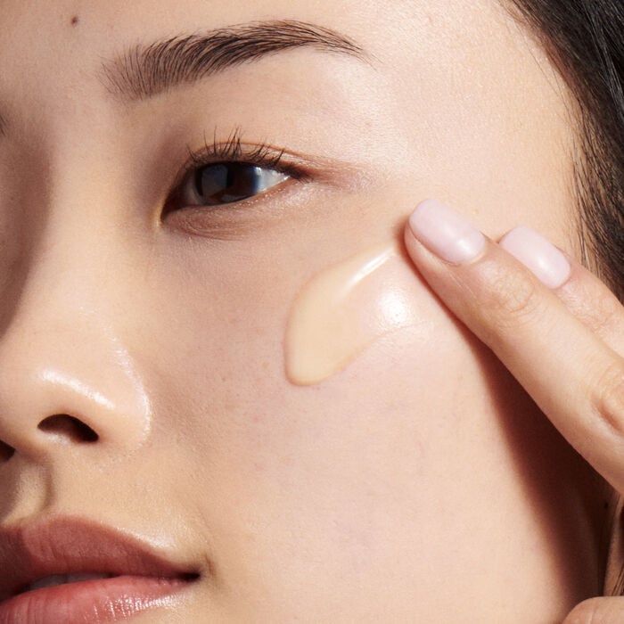 Серум для сяйва C-Luma Hydrabright Serum