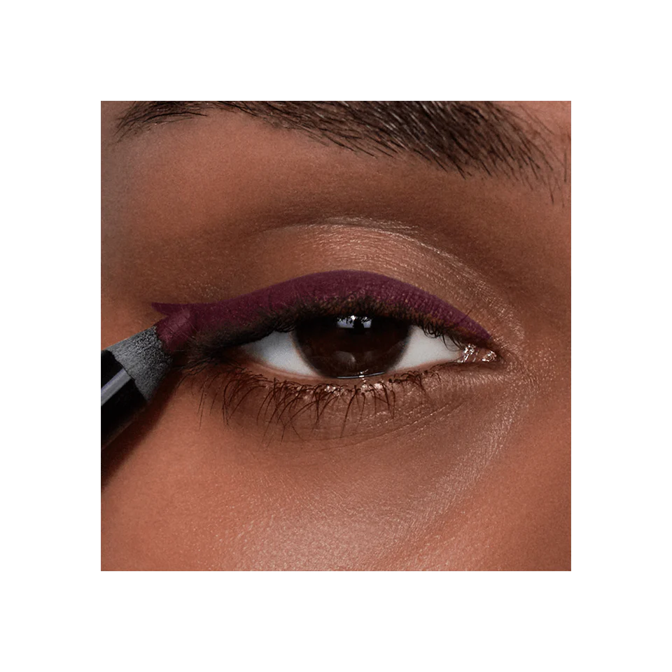 Лайнер для очей Satin Kajal Liner