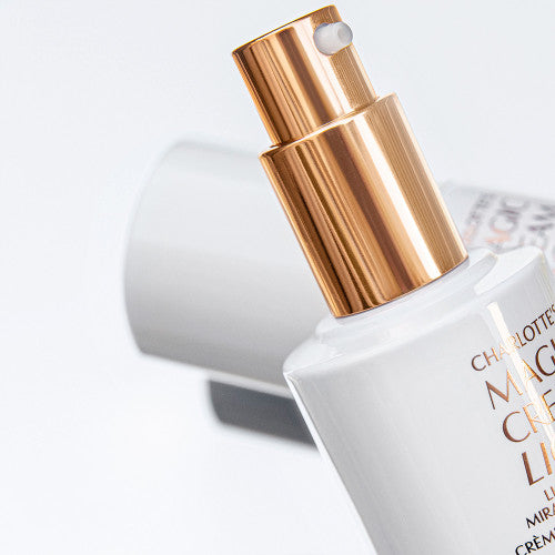 Легкий зволожуючий крем для обличчя Magic Cream Light