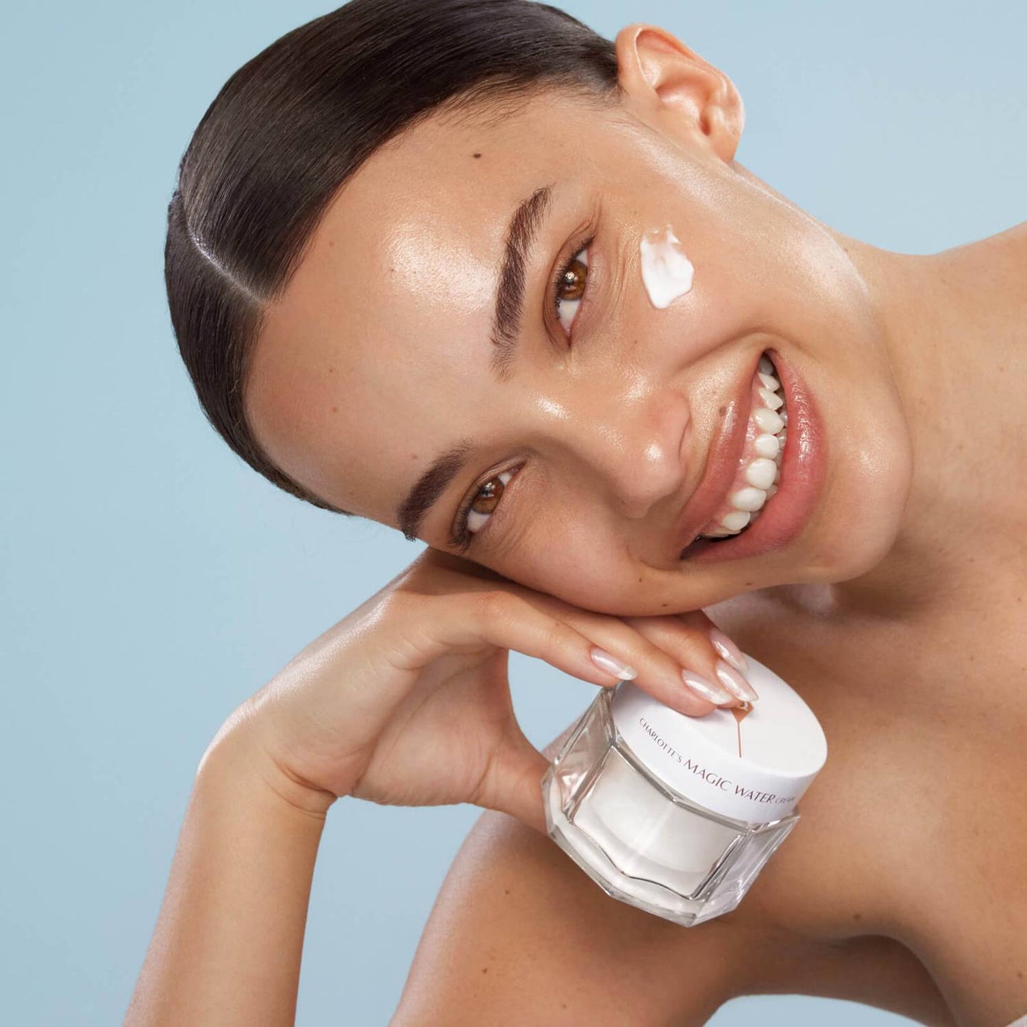 Зволожуючий крем на водній основі Magic Water Cream