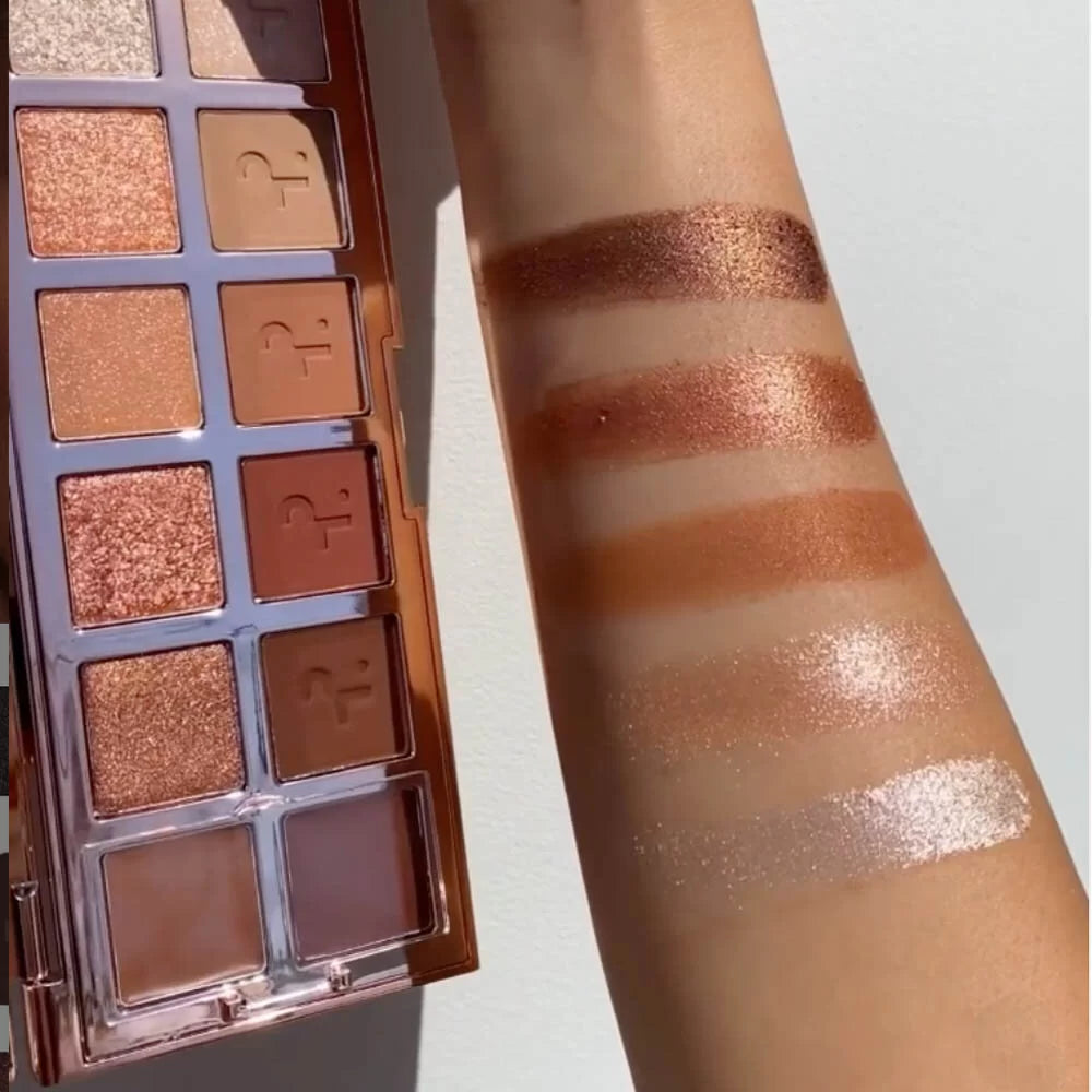 Палетка теней Major Dimension Eyeshadow Palette