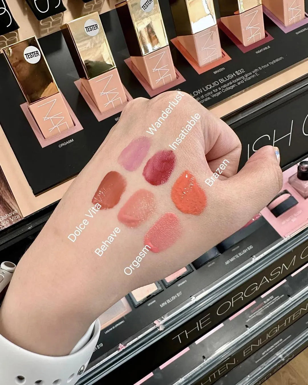 Рідкі румʼяна Afterglow Blush