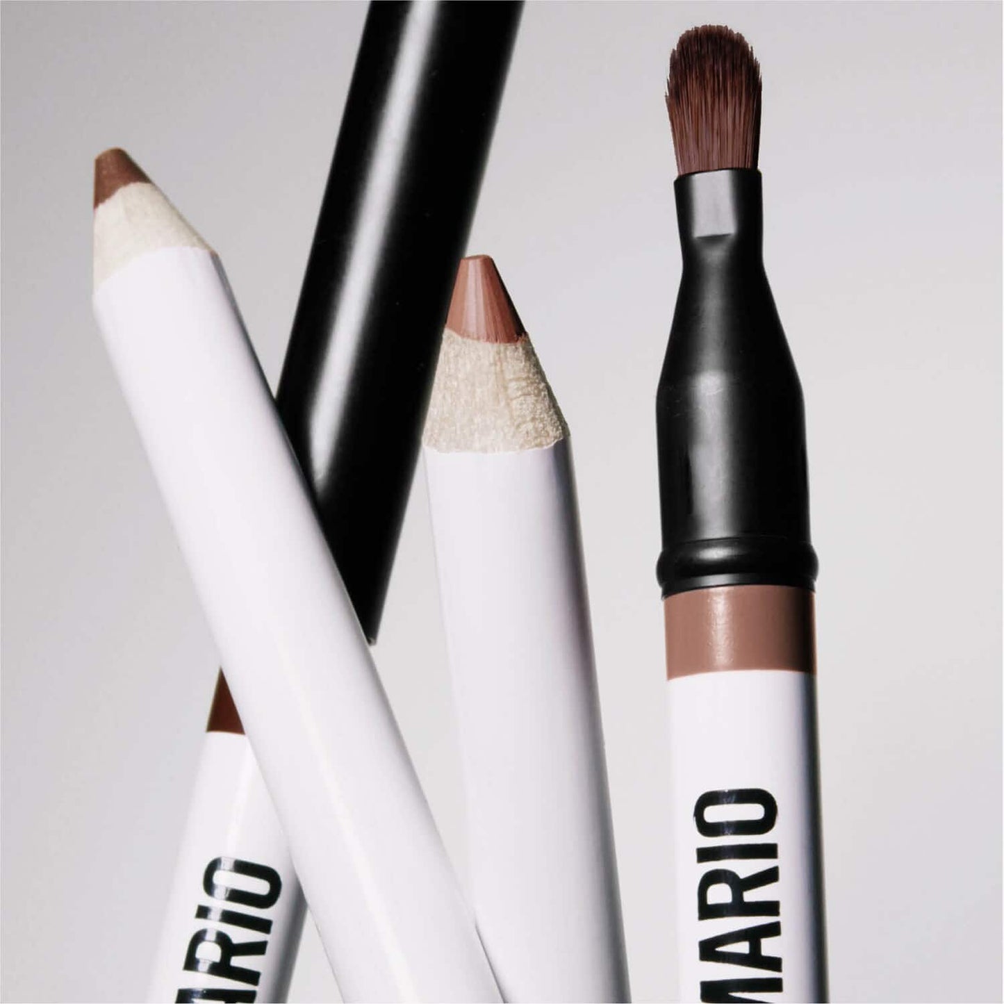 Олівець для губ Ultra Suede® Sculpting Lip Pencil