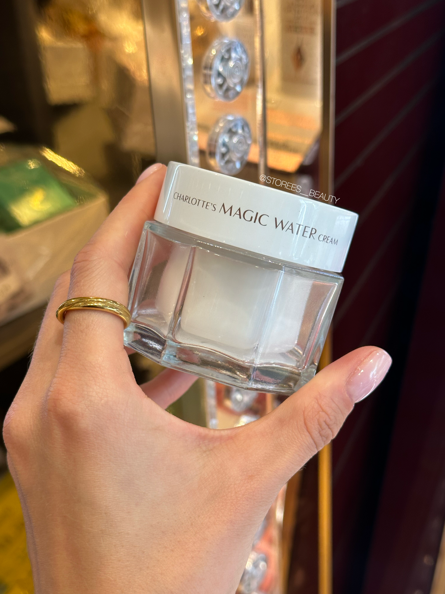 Зволожуючий крем на водній основі Magic Water Cream