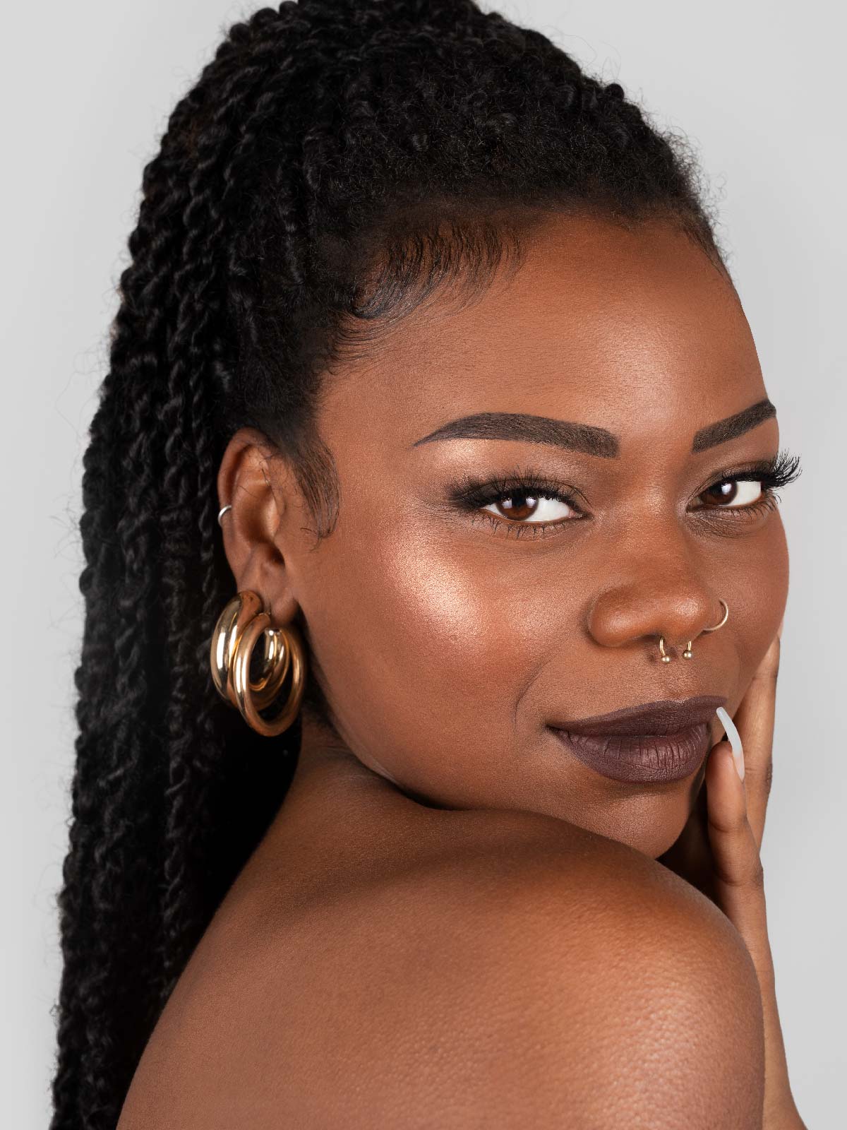 Помада для бровей Dark Pomade