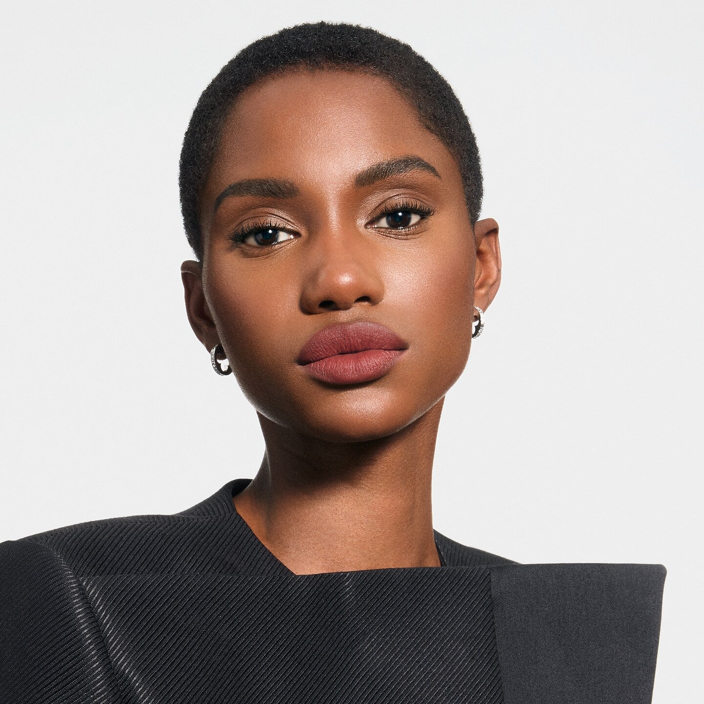 Матова помада LV Rouge Lipstick