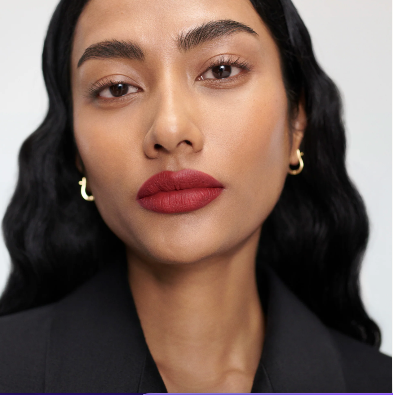 Матова помада Signature Lip Lightweight Matte Lipstick MERIT BEAUTY