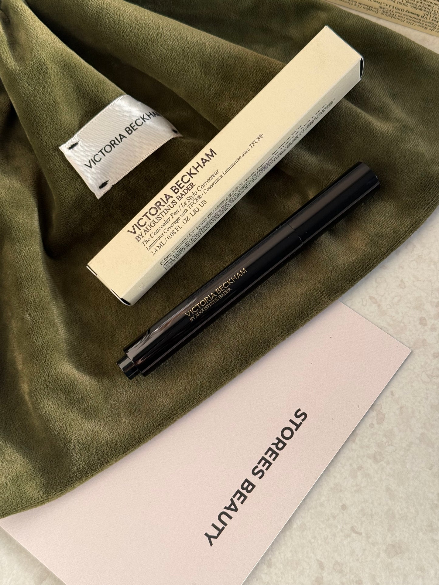 Консилер  The Concealer Pen with TFC8®  Victoria Beckham Beauty