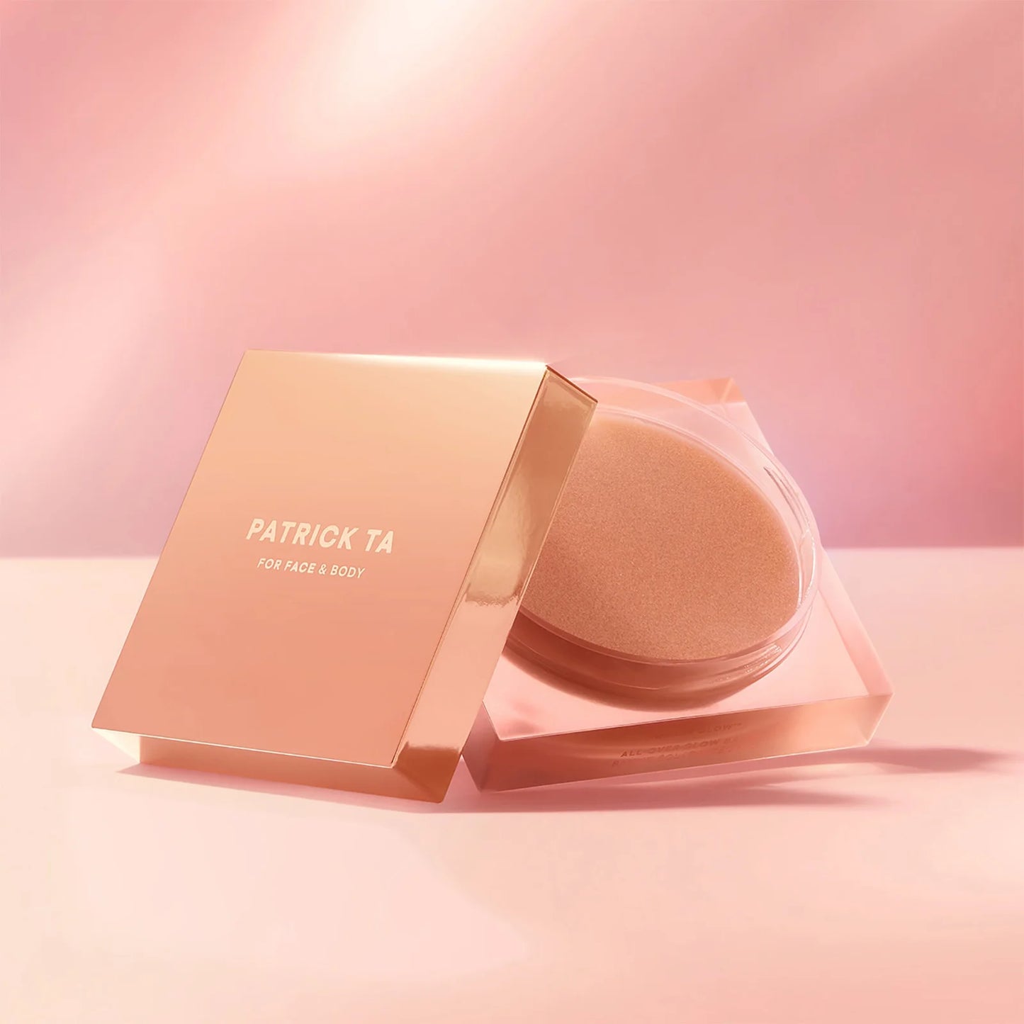 Бальзам для тіла з шимером  All Over Glow Balm  Patrick Ta