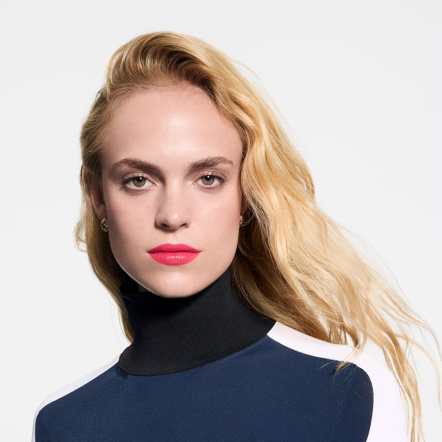 Сатинова помада LV Rouge Lipstick