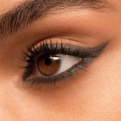 Лайнер для очей Satin Kajal Liner