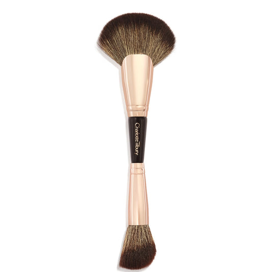 Пензлик  Airbrush Flawless Easy Soft Blur Bronzer + Blusher Brush Charlotte Tilbury