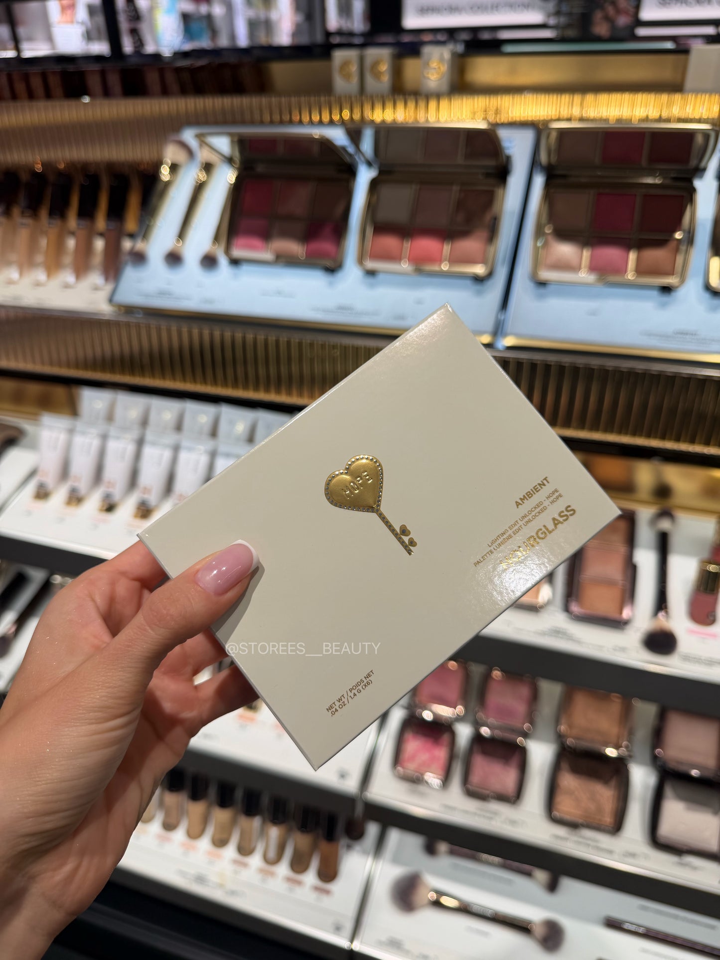 Лімітована палетка Hope Ambient Lighting Hourglass