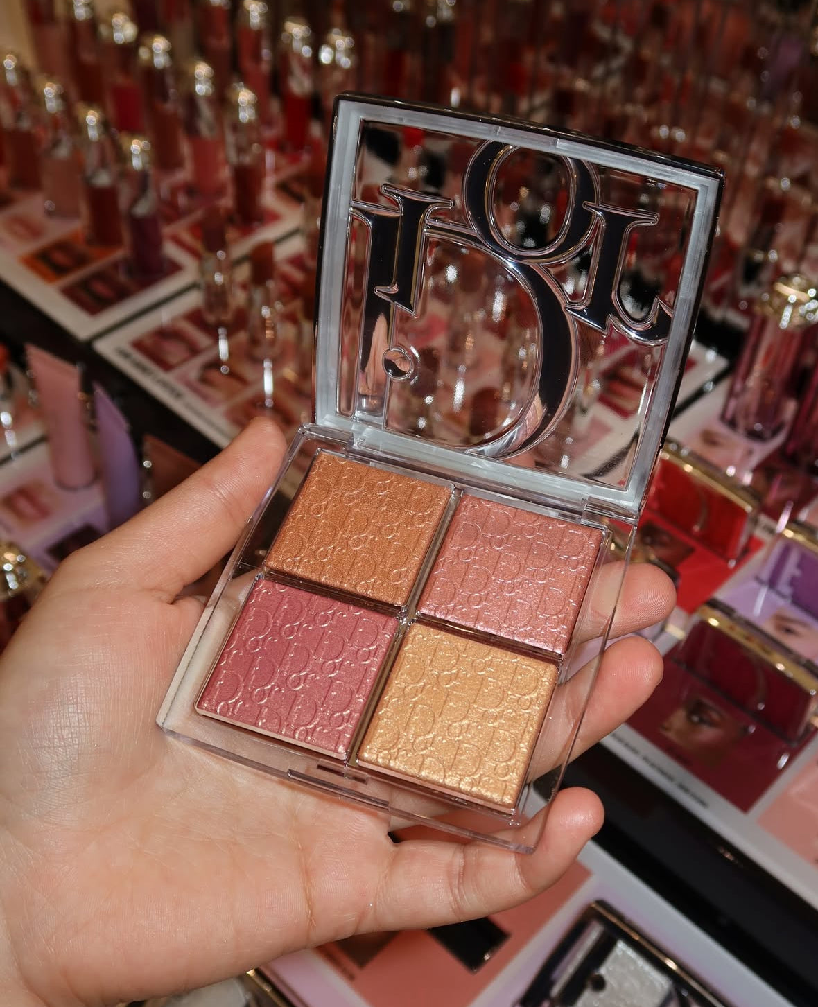 Палетка для обличчя Backstage Glow Face Palette