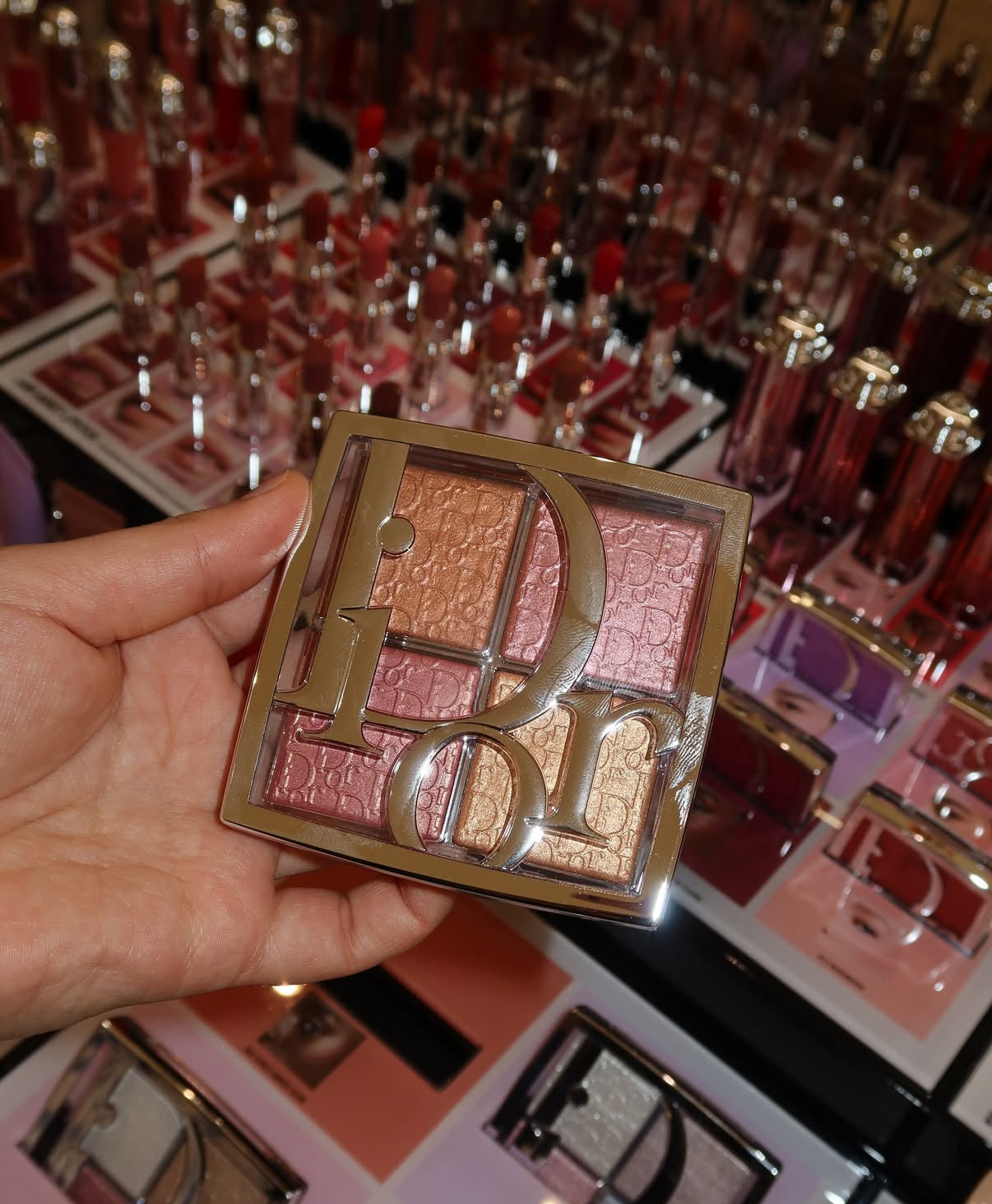 Палетка для обличчя Backstage Glow Face Palette