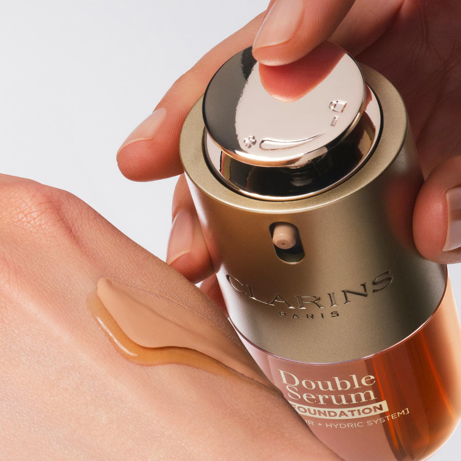 Тональна основа Double Serum Foundation Сlarins – Storees Beauty