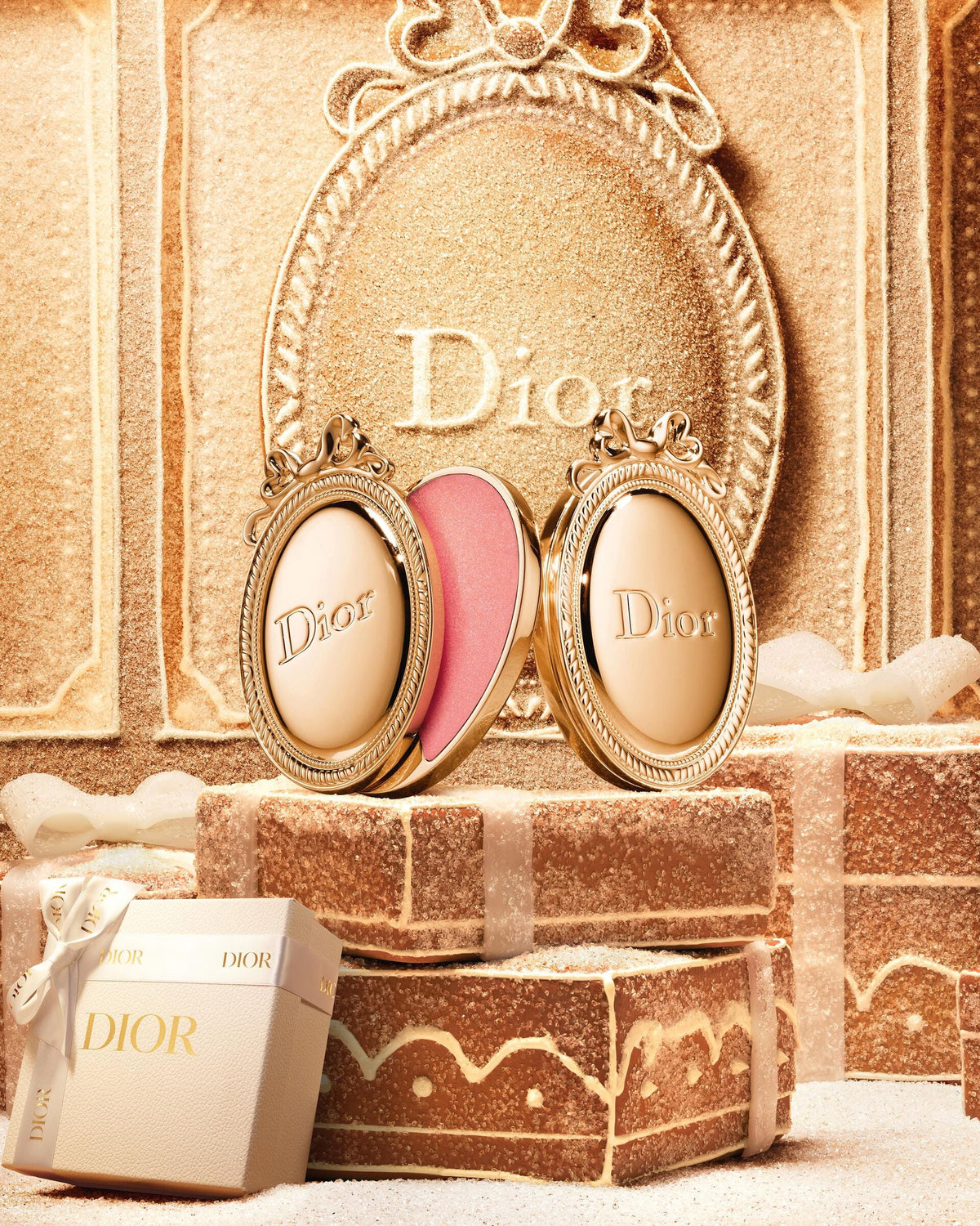 Лімітований бальзам для губ  Médaillon Lip Balm Dior