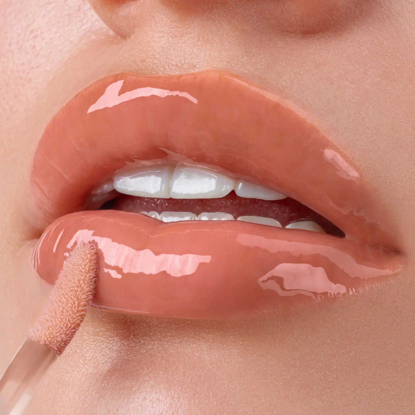 Олія для губ Honey Infused Lip Oil Fall Edition