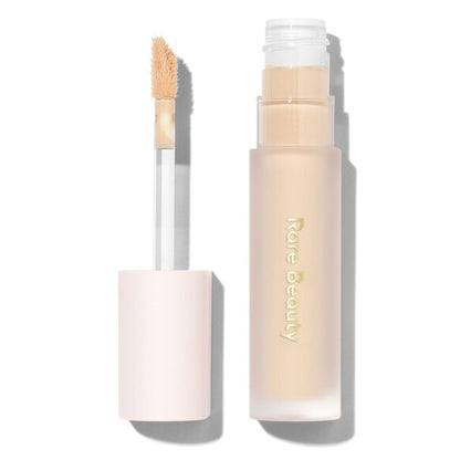 База под тени Weightless Eyeshadow Primer