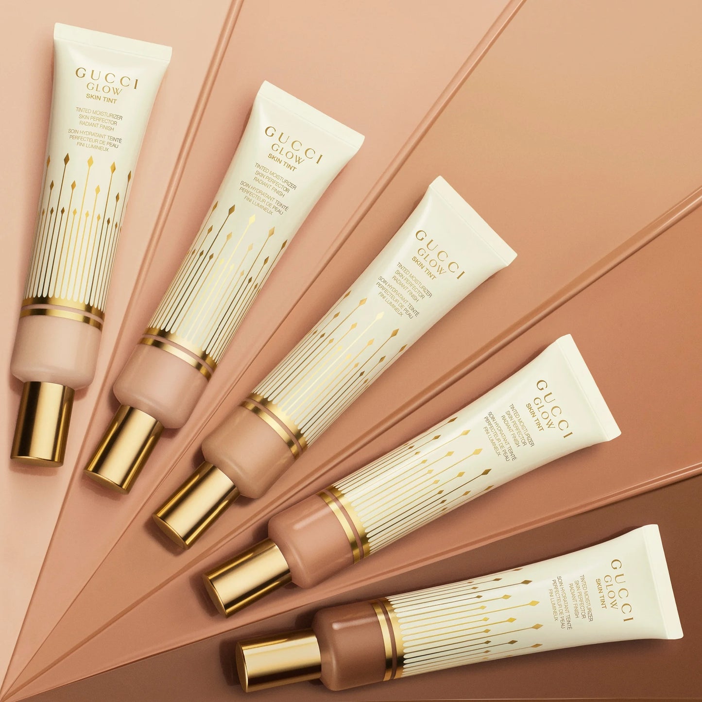 Тінт Glow Skin Tint Moisturiser