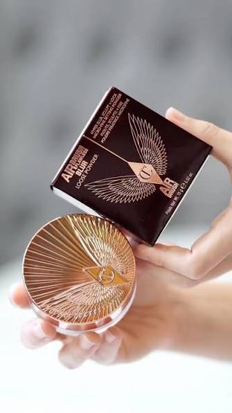Пудра  Airbrush Flawless Blur Loose Powder Charlotte Tilbury